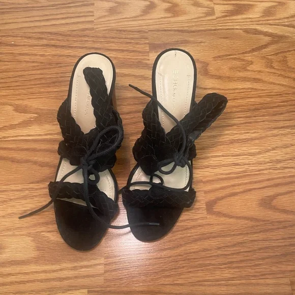 BCBGeneration lace up heels - Picture 2 of 5